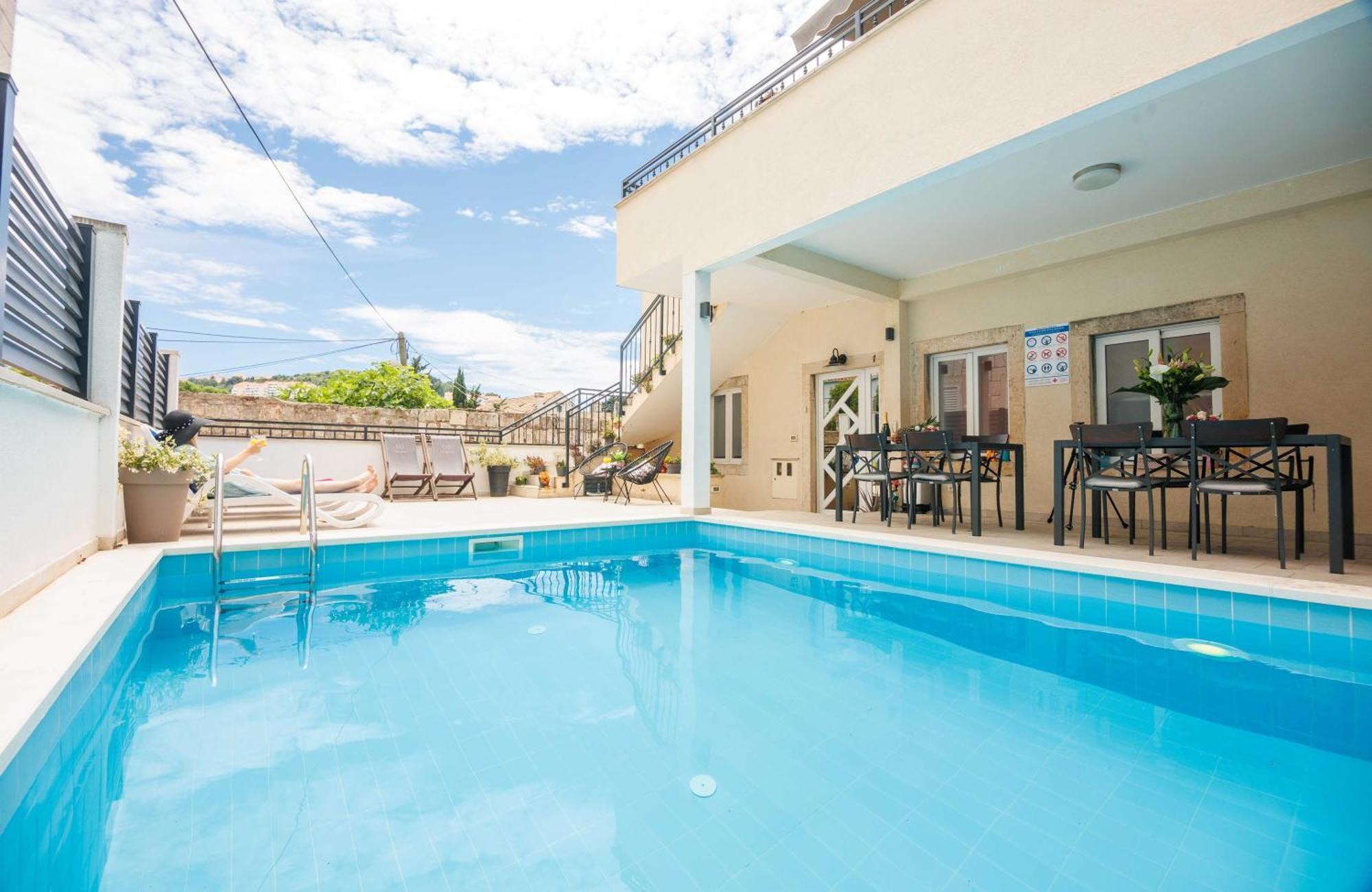Apartments Gabrieri دوبروفينك المظهر الخارجي الصورة