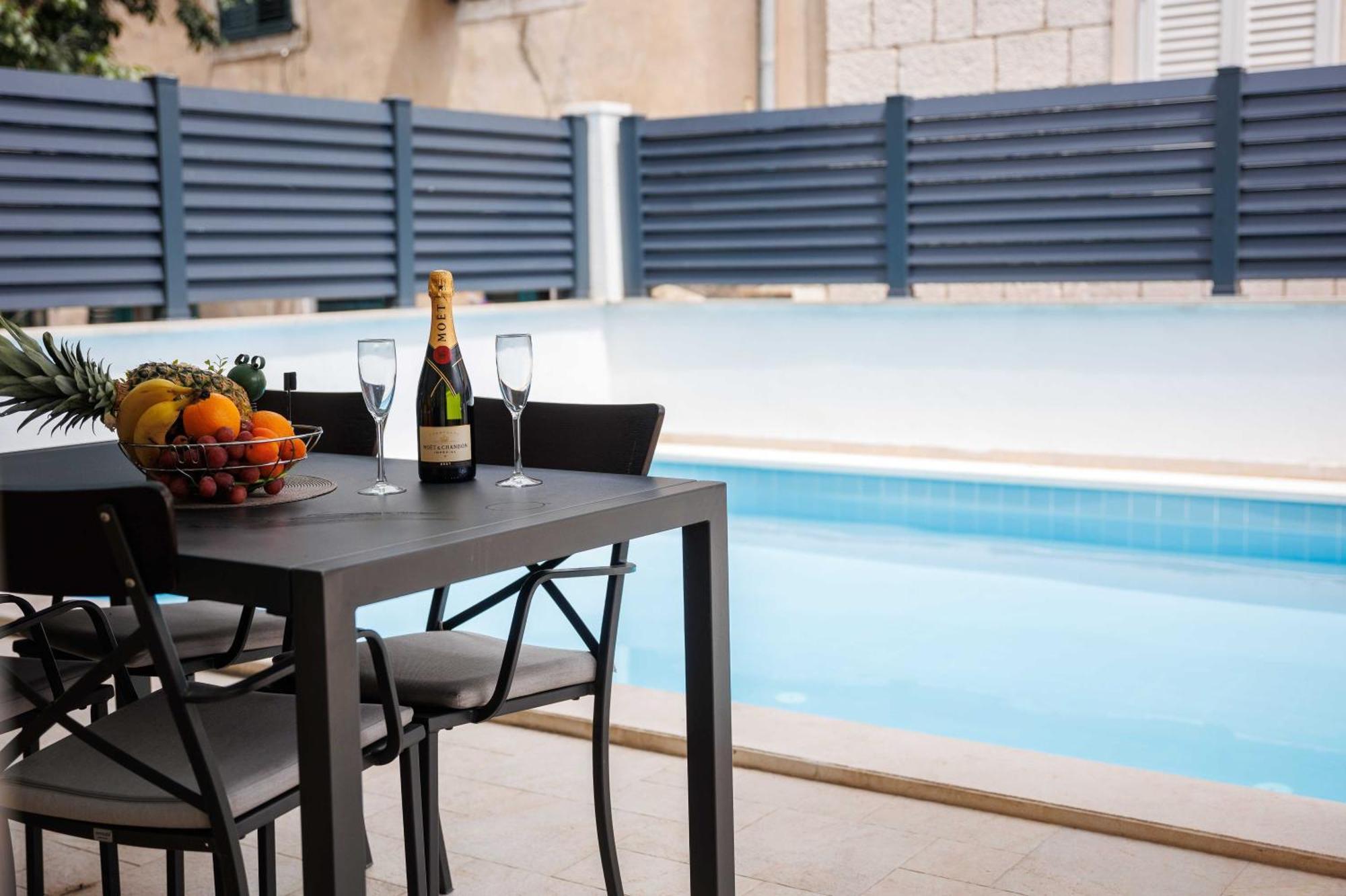 Apartments Gabrieri دوبروفينك المظهر الخارجي الصورة